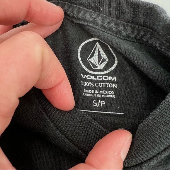 Volcom Stone True To This Mens Small t- shirt black skater Colorful Streetwear - Picture 4 of 6